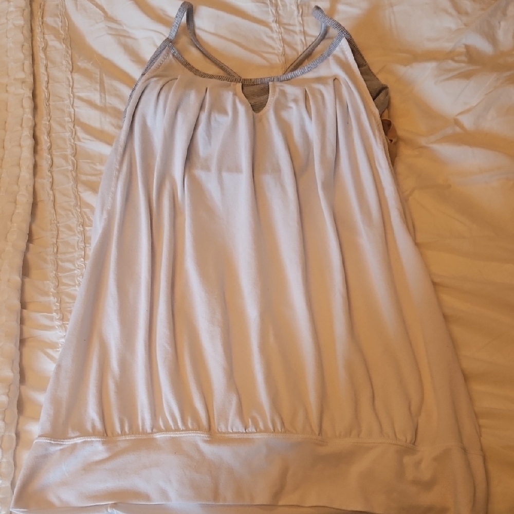 White And Black Lululemon Tank Size  10